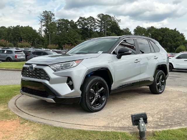 Used 2021 Toyota RAV4 XSE w/ XSE Grade Weather Package AWD/4WD image 3