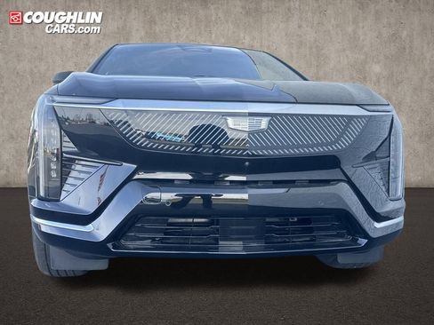 New 2026 Cadillac Optiq Luxury 1 image 2