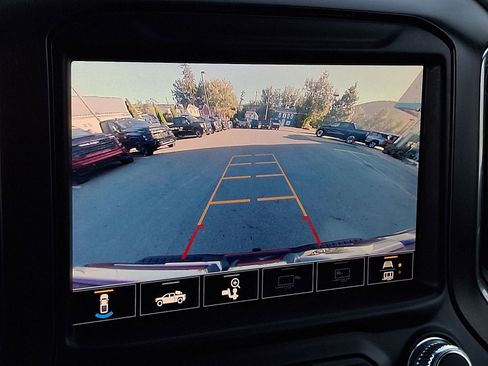 Used 2023 GMC Sierra 2500 AT4 w/ Gooseneck/5TH Wheel Package image 18