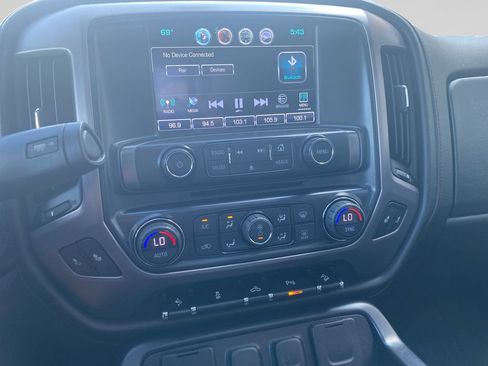 Used 2017 GMC Sierra 1500 SLT AWD/4WD image 12