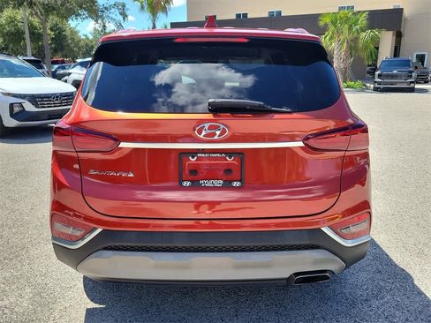 Used 2020 Hyundai Santa Fe SEL image 9