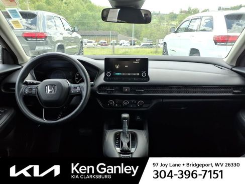 Used 2023 Honda HR-V LX image 13