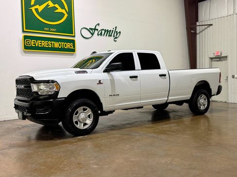 Used 2022 RAM 2500 Tradesman AWD/4WD image 3