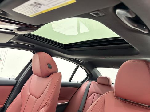New 2026 BMW 330i Sedan RWD image 15