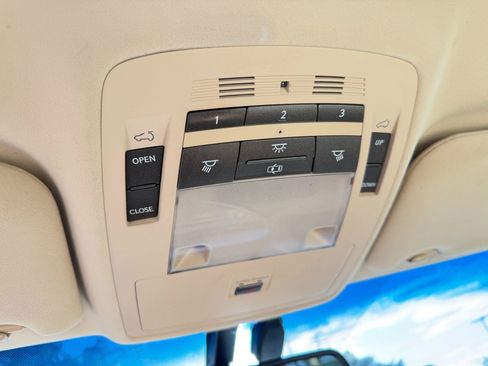 Used 2012 Lexus RX 350 FWD w/ Premium Pkg image 60