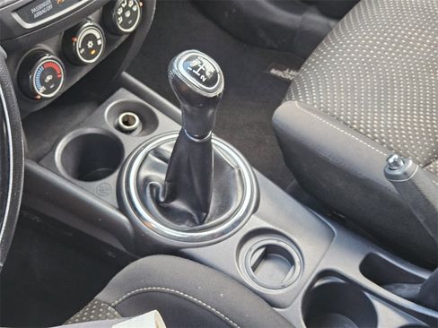 Used 2016 Mitsubishi Outlander Sport ES image 21