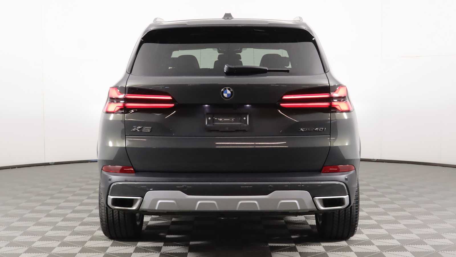 Used 2026 BMW X5 xDrive40i AWD/4WD image 5