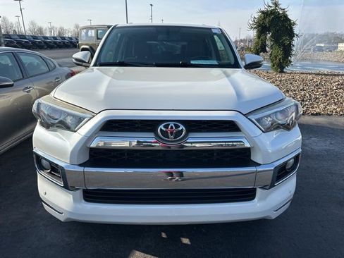 Used 2016 Toyota 4Runner Limited image 2