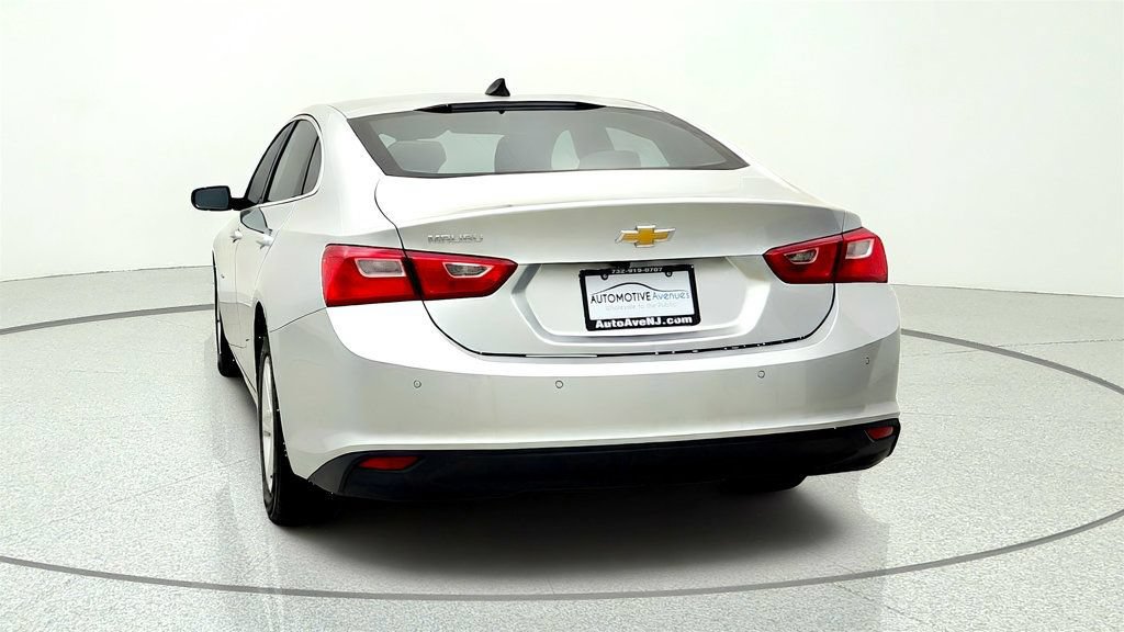Used 2022 Chevrolet Malibu LS w/ Driver Confidence Package FWD image 6
