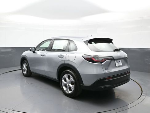 Certified 2024 Honda HR-V LX image 8