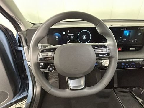 Used 2025 Hyundai Ioniq 5 SEL RWD image 14