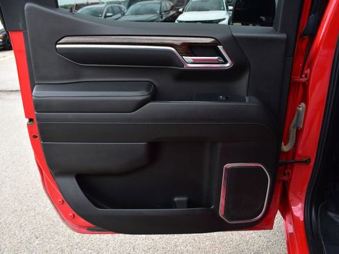 Used 2024 GMC Sierra 1500 Elevation image 21