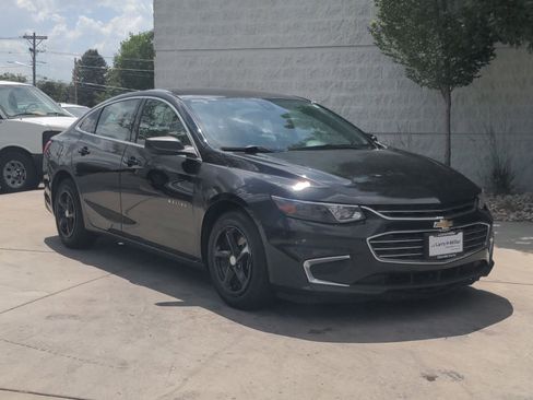 Used 2018 Chevrolet Malibu LS image 8