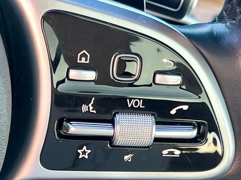 Certified 2022 Mercedes-Benz GLE 350 4MATIC image 40