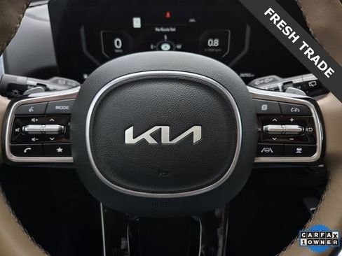 Used 2025 Kia Sorento SX Prestige w/ Olive Brown Leather Package image 30