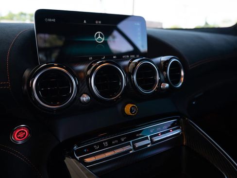Used 2021 Mercedes-Benz AMG GT Black Series image 12