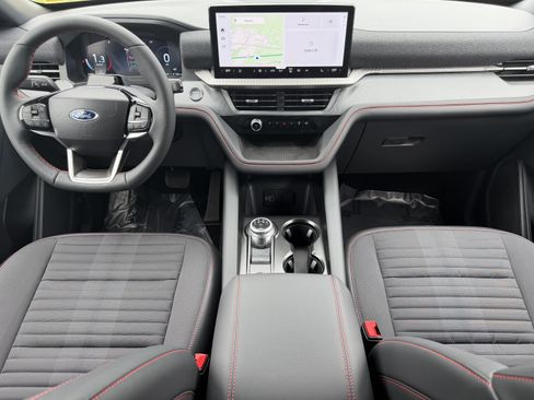 New 2026 Ford Explorer ST-Line AWD/4WD image 9