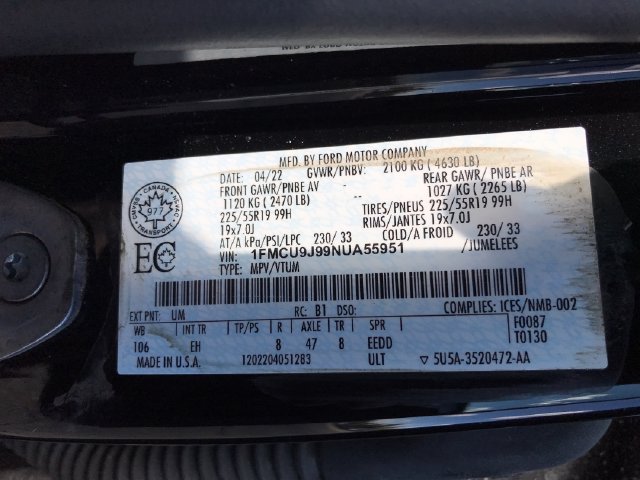 Used 2022 Ford Escape Titanium AWD/4WD image 26