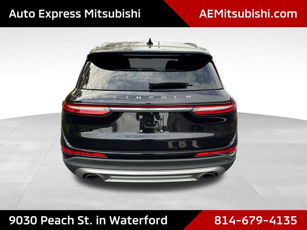 Used 2021 Lincoln Corsair AWD w/ Equipment Group 101A image 6
