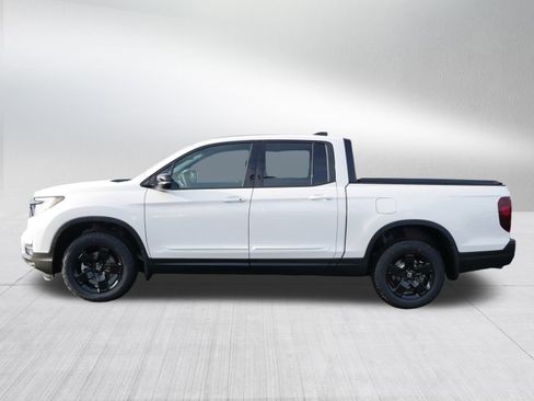 New 2026 Honda Ridgeline Black Edition image 4