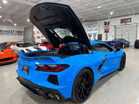 Used 2021 Chevrolet Corvette Stingray Preferred Cpe w/ Z51 Performance Package RWD image 27