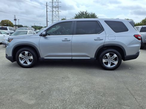 Used 2024 Honda Pilot EX-L image 23