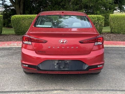 Used 2020 Hyundai Elantra SEL FWD image 5