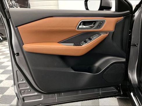 New 2026 Nissan Rogue Platinum w/ Platinum Premium Package image 31