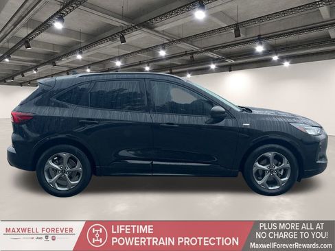Used 2023 Ford Escape ST-Line image 17