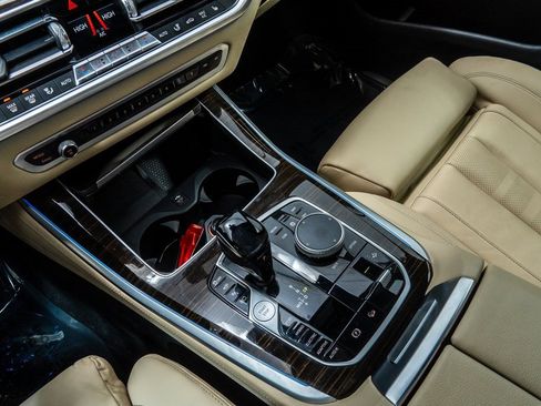 Used 2021 BMW X5 xDrive45e w/ Premium Package image 19