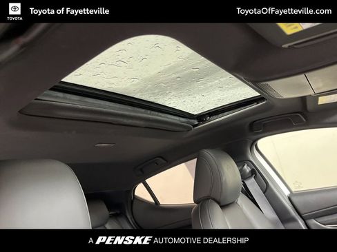 Used 2023 MAZDA MAZDA3 s image 5