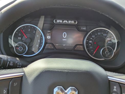 New 2026 RAM 1500 Big Horn AWD/4WD image 18