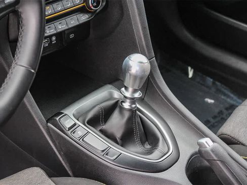 Used 2020 Hyundai Veloster Turbo R-Spec image 26