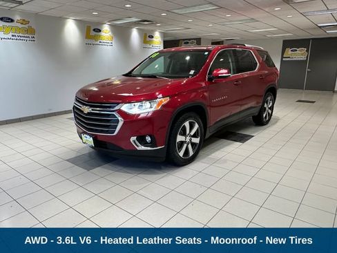 Used 2018 Chevrolet Traverse LT AWD/4WD image 2