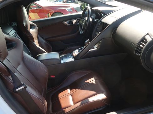 Used 2017 Jaguar F-TYPE Convertible image 20