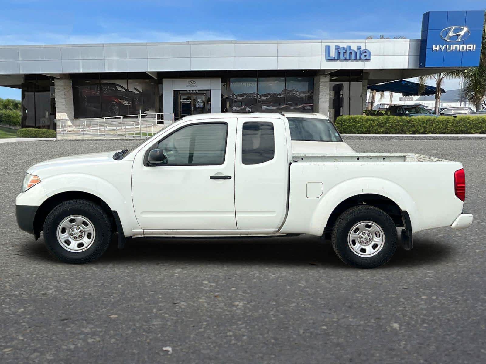 Used 2017 Nissan Frontier S RWD image 6