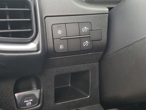 New 2025 RAM ProMaster 1500 w/ Quick Order Package 22G SLT image 17