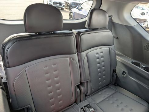 Certified 2024 Kia EV9 Wind image 20