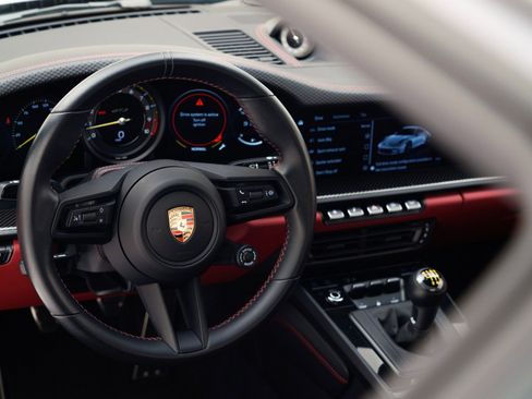 Used 2023 Porsche 911 GT3 image 20