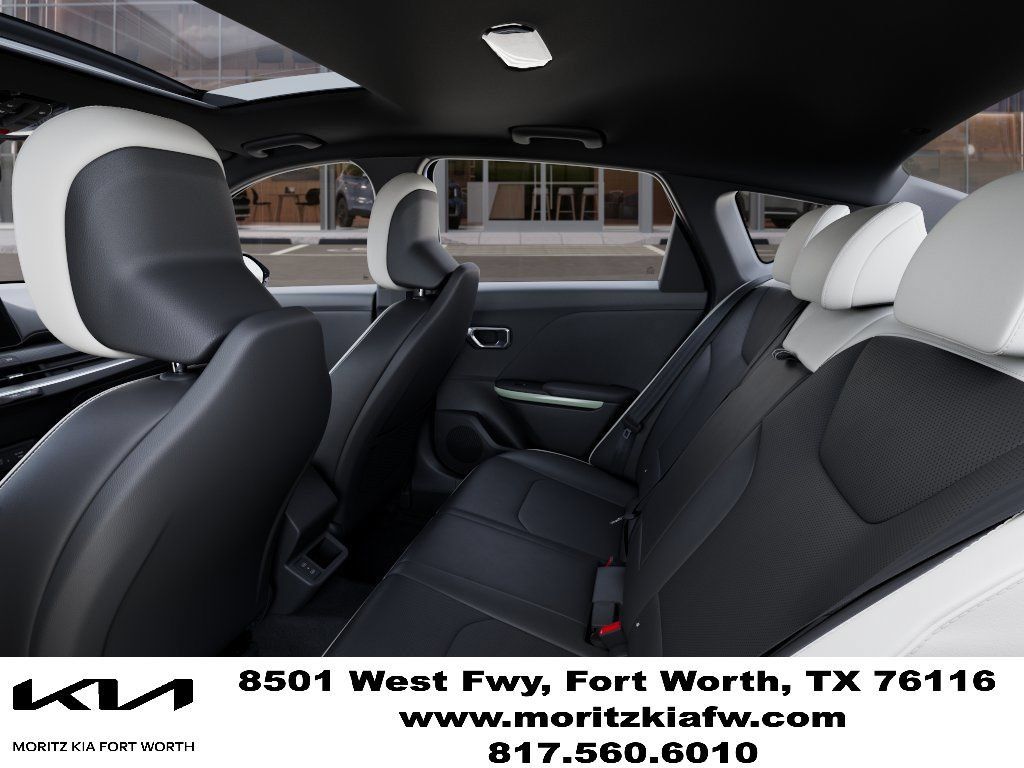 New 2026 Kia K4 EX w/ GT-Line Premium Package FWD image 18