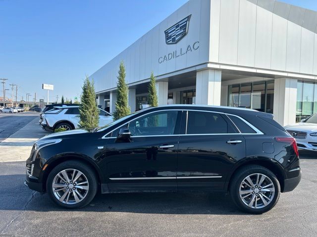 Used 2025 Cadillac XT5 Premium Luxury FWD image 1