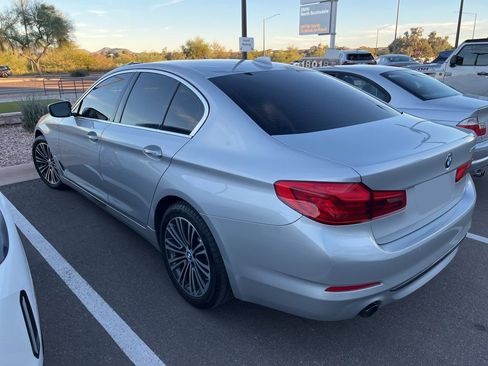 Used 2018 BMW 530i image 4