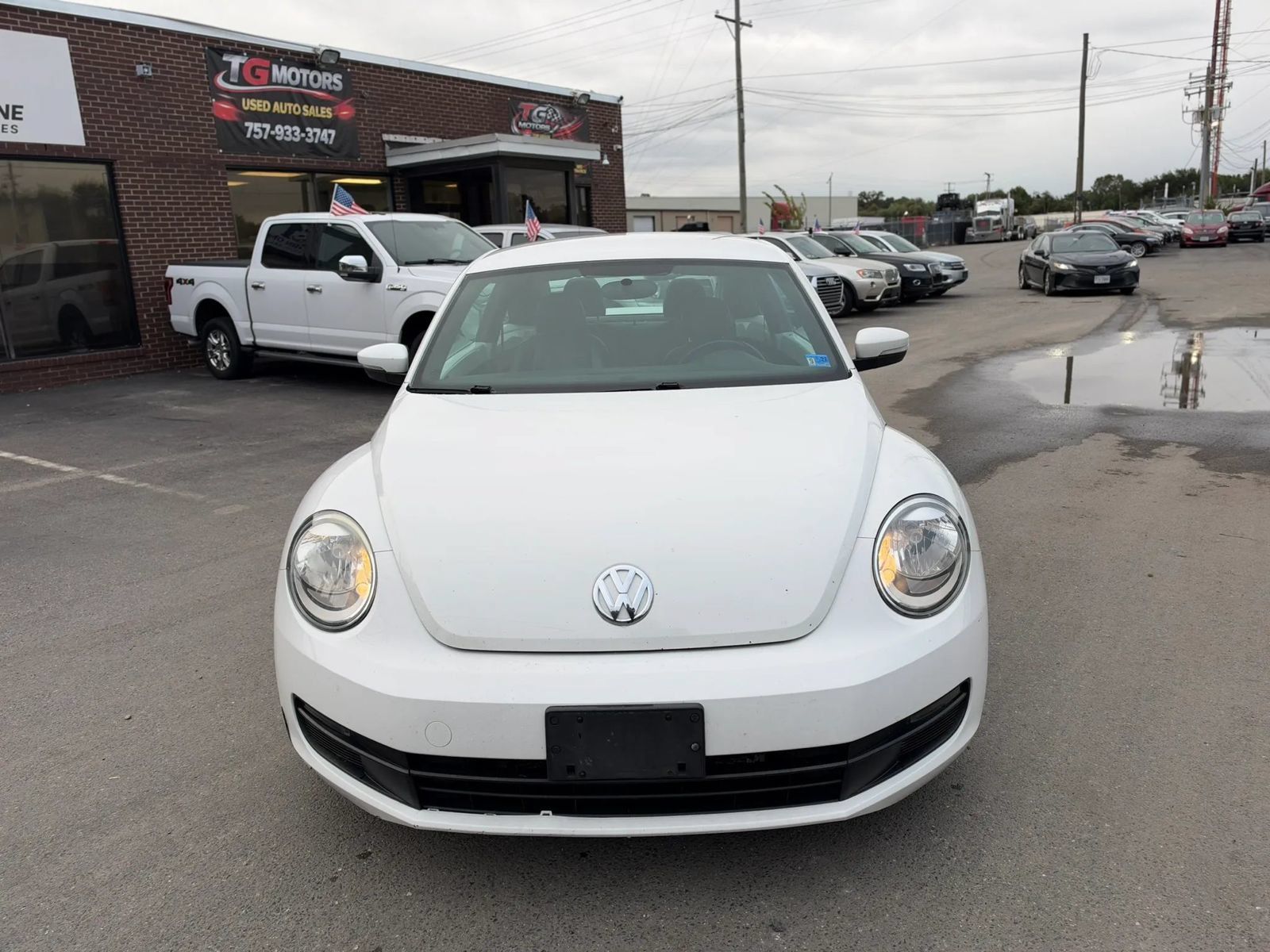 Used 2012 Volkswagen Beetle 2.5 FWD image 8