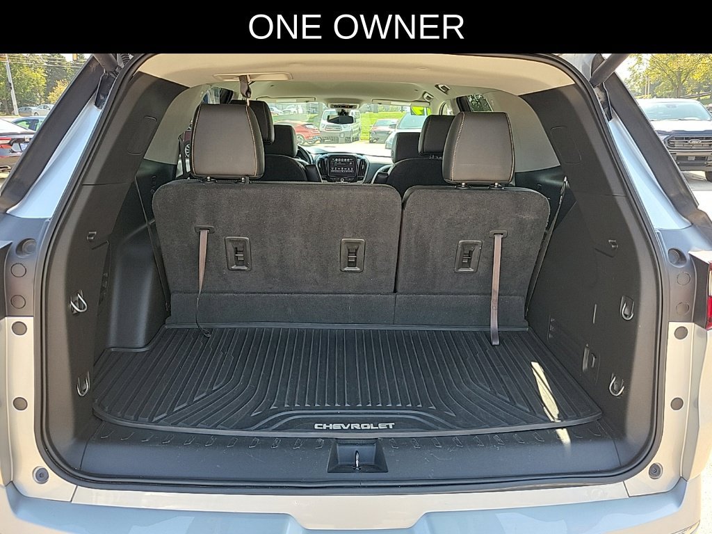 Used 2019 Chevrolet Traverse Premier w/ Driver Confidence II Package FWD image 6