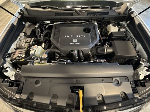 New 2026 INFINITI QX80 4WD image 27