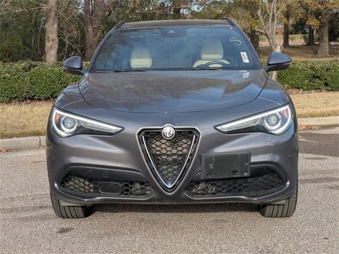 Used 2023 Alfa Romeo Stelvio Ti Lusso w/ Quick Order Package 22X Lusso image 9