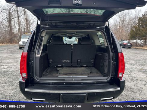 Used 2014 Cadillac Escalade ESV Platinum image 11