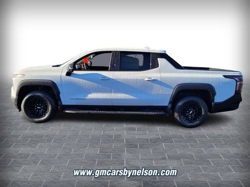 New 2025 Chevrolet Silverado EV LT image 3