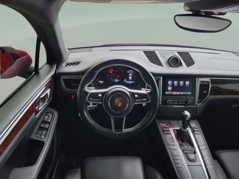 Used 2017 Porsche Macan GTS image 19