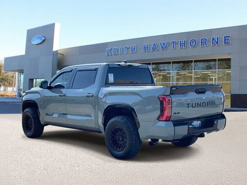 Used 2024 Toyota Tundra Platinum AWD/4WD image 4